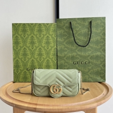 Gucci Satchel Bags